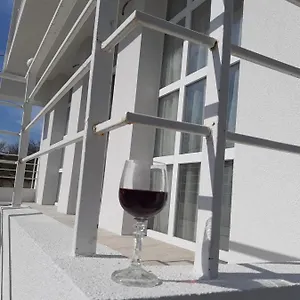 Cosa-nostra Apartament